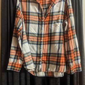 Women's flannel shirt